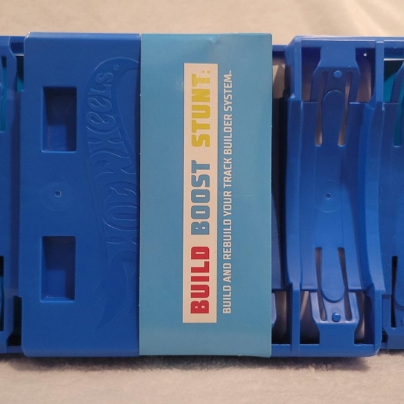 Hotwheels mega track pack - Picture 2 of 7